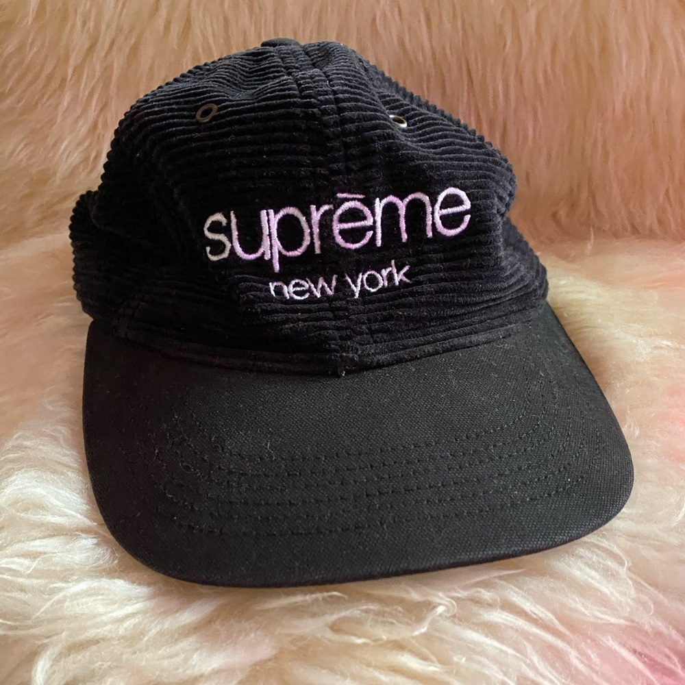 Supreme New York hat